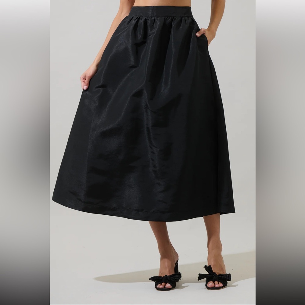 Sugarlips Hestia Caryn Black A-Line Maxi Skirt size Medium